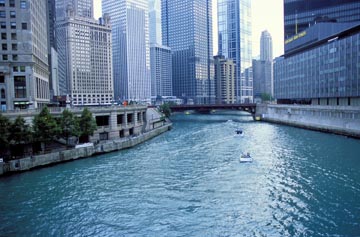 Chicago River in downtown Chicago